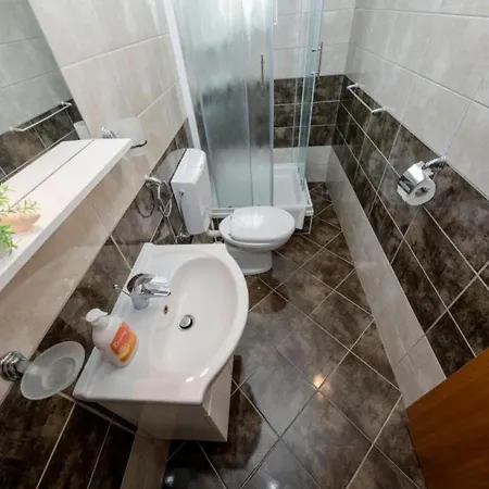 Scerbe Gordana & Miljenko Rab - Three Bedroom With Terrace 2 * Rab Town