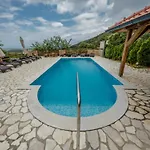 Scerbe Gordana & Miljenko Rab - Three Bedroom With Terrace 2