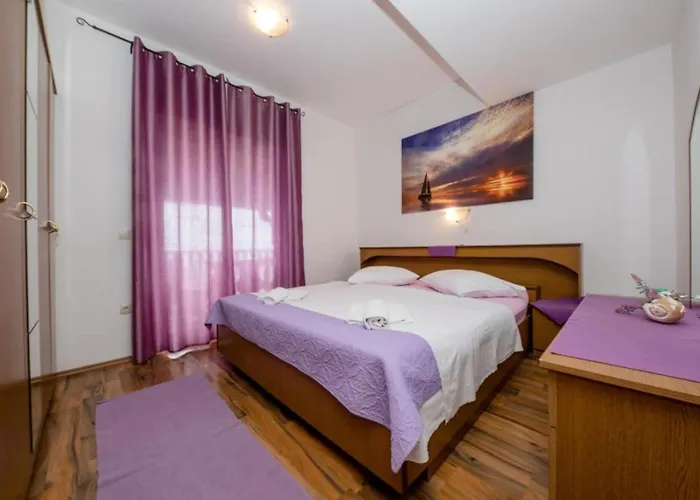 Appartement Scerbe Gordana & Miljenko Rab - Three Bedroom With Terrace 2 *